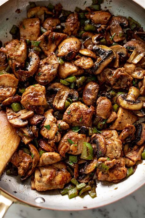 Chicken with mushroom gravy with mash