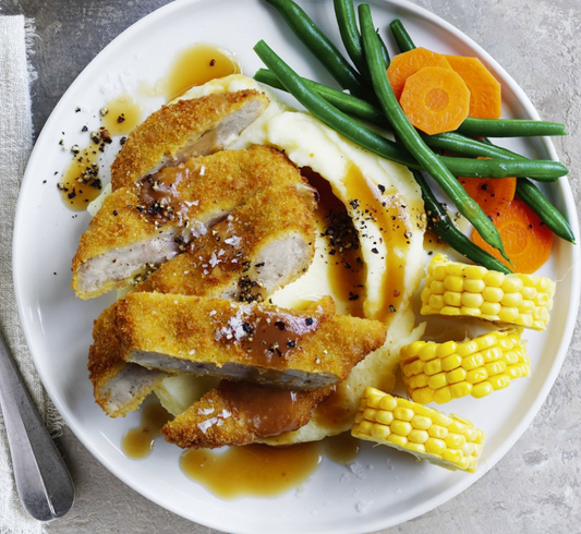 Chicken Schnitzel (gluten free) with mash, gravy and veggies